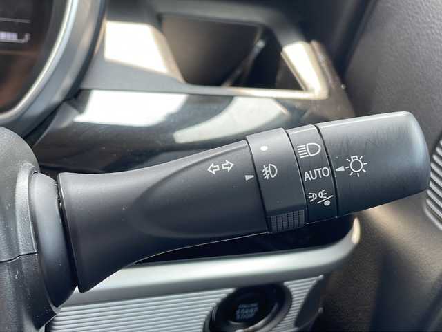 スズキ スペーシア カスタム HYBRID GS 富山県 2021(令3)年 2.5万km ブルーイッシュブラックパール3 Ｓｔｒａｄａナビ(CN-HE01WD)/衝突被害軽減ブレーキ　/レーダークルーズコントロール　/片側パワースライドドア　/スタッドレスAWセット/シートヒーター(D/N)　/バックカメラ　/ドライブレコーダー(前のみ)　/ビルトインＥＴＣ　/ＵＳＢ充電(充電のみ)　/コーナーセンサー/LEDヘッドライト/オートライト/レーンアシスト/ふらつき防止/取扱説明書/ナビ取扱説明書/保証書