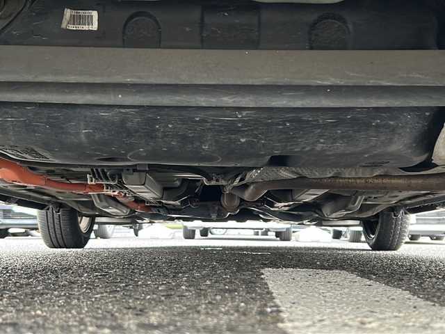 トヨタ アクア S 愛知県 2013(平25)年 11.2万km ブラックマイカ /禁煙車//モデリスタエアロ//純正HDDナビ・フルセグTV//バックカメラ//ETC//電動格納ミラーウインカー//スマートキー//プッシュスタート//ステアスイッチ//ドライブレコーダー//ドアバイザー//純正１５インチアルミ//純正フロアマット//新車保証書/取扱説明書//スペアキー