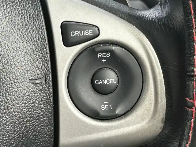 ホンダ Ｎ ＢＯＸ カスタム ターボ SSパッケージ 静岡県 2015(平27)年 6.8万km 黒 エンジンスタートボタン/パワーステアリング/パワーウィンドウ/アイドリングストップ/ターボ/スマートキー/オートエアコン/パドルシフト/クルーズコントロール/ETC/純正8インチナビ（BT/ワンセグ）/バックカメラ/ベンチシート/純正フロアマット/純正アルミホイール/両側パワースライドドア/ABS/横滑り防止装置/オートライト/W＋サイドエアバック