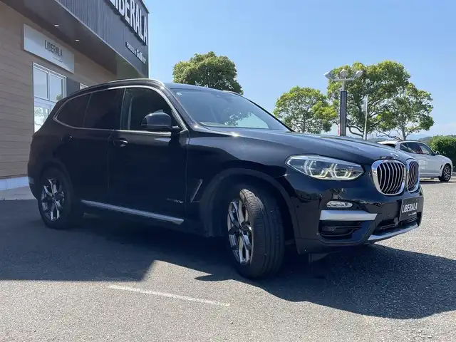 ＢＭＷ Ｘ３ xDrive20d Xライン 宮崎県 2019(平31)年 3.7万km 黒 ワイヤレス充電/全方位カメラ/バックカメラ/純正HDDナビ/・CD/・DVD/・Bluetooth /・フルセグ/・AM/・FM/・USB/ETC/社外前後ドライブレコーダー/革巻きステアリング/ステアリングリモコン/クルーズコントロール/全席シートヒーター/前席パワーシート/運転席シートメモリ/パワーバックドア/アイドリングストップ/純正LEDヘッドライト/オートライト/SOSボタン/電動格納ミラー/社外フロアマット