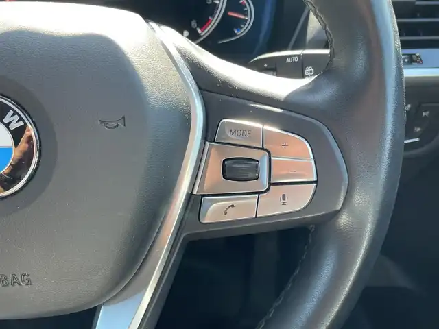 ＢＭＷ Ｘ３ xDrive20d Xライン 宮崎県 2019(平31)年 3.7万km 黒 ワイヤレス充電/全方位カメラ/バックカメラ/純正HDDナビ/・CD/・DVD/・Bluetooth /・フルセグ/・AM/・FM/・USB/ETC/社外前後ドライブレコーダー/革巻きステアリング/ステアリングリモコン/クルーズコントロール/全席シートヒーター/前席パワーシート/運転席シートメモリ/パワーバックドア/アイドリングストップ/純正LEDヘッドライト/オートライト/SOSボタン/電動格納ミラー/社外フロアマット