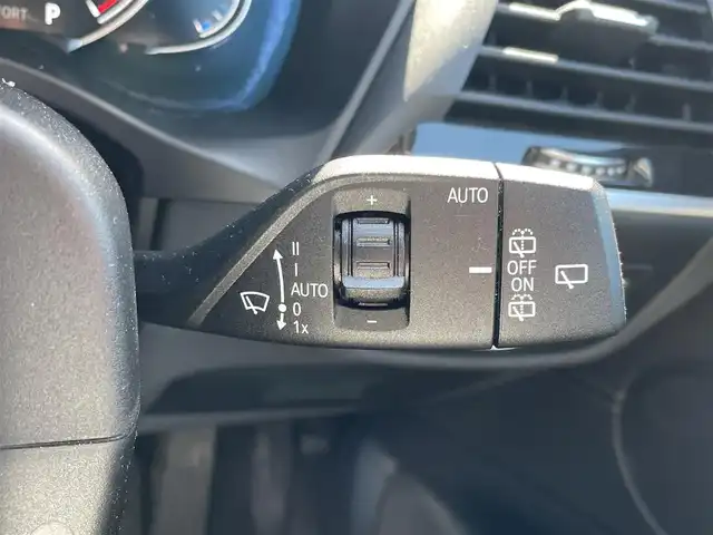 ＢＭＷ Ｘ３ xDrive20d Xライン 宮崎県 2019(平31)年 3.7万km 黒 ワイヤレス充電/全方位カメラ/バックカメラ/純正HDDナビ/・CD/・DVD/・Bluetooth /・フルセグ/・AM/・FM/・USB/ETC/社外前後ドライブレコーダー/革巻きステアリング/ステアリングリモコン/クルーズコントロール/全席シートヒーター/前席パワーシート/運転席シートメモリ/パワーバックドア/アイドリングストップ/純正LEDヘッドライト/オートライト/SOSボタン/電動格納ミラー/社外フロアマット
