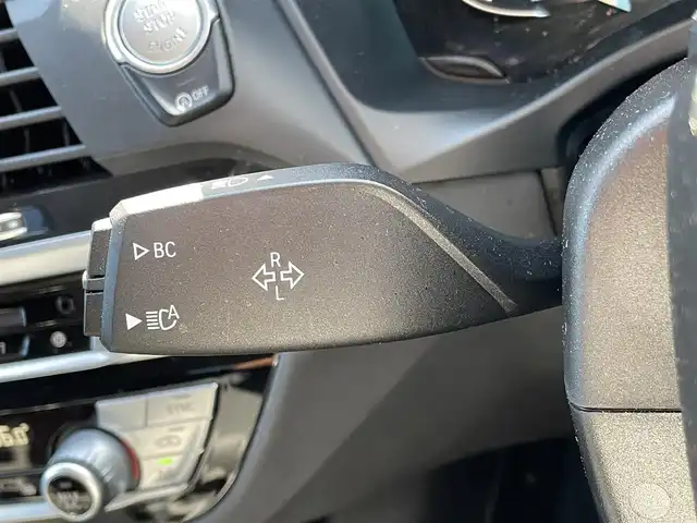 ＢＭＷ Ｘ３ xDrive20d Xライン 宮崎県 2019(平31)年 3.7万km 黒 ワイヤレス充電/全方位カメラ/バックカメラ/純正HDDナビ/・CD/・DVD/・Bluetooth /・フルセグ/・AM/・FM/・USB/ETC/社外前後ドライブレコーダー/革巻きステアリング/ステアリングリモコン/クルーズコントロール/全席シートヒーター/前席パワーシート/運転席シートメモリ/パワーバックドア/アイドリングストップ/純正LEDヘッドライト/オートライト/SOSボタン/電動格納ミラー/社外フロアマット