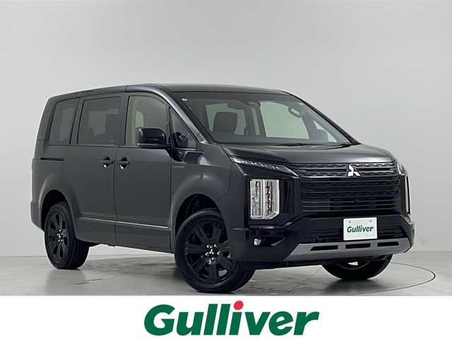 三菱 デリカＤ：５ シャモニー 大阪府 2025(令7)年 0.1千km ブラックダイヤモンド e-Assist/　・衝突被害軽減ブレーキシステム　FCM/　・前進時/後退時誤発進抑制機能/　・車線逸脱警報システム　LEW/　・レーダークルーズコントロールシステム　ACC/　・オートマチックハイビーム　AHB/　・後側方車両検知警報システム　BSW/バックカメラ/パワーバックドア/LEDオートライト/フォグランプ/オートマチックハイビーム　AHB/前席シートヒーター/ブラインドスポットモニター/ステアリングヒーター/スマートキー/純正18インチアルミホイール