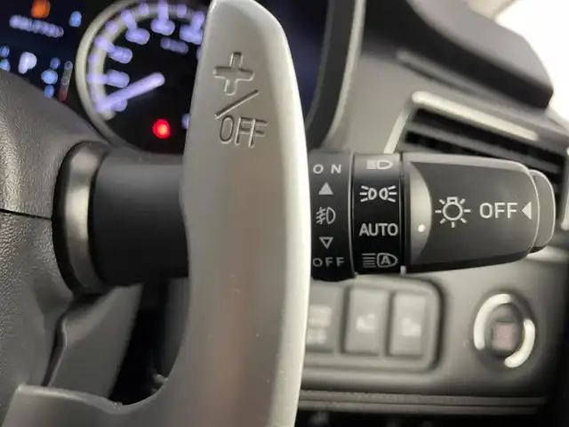 三菱 デリカＤ：５ シャモニー 大阪府 2025(令7)年 0.1千km ブラックダイヤモンド e-Assist/　・衝突被害軽減ブレーキシステム　FCM/　・前進時/後退時誤発進抑制機能/　・車線逸脱警報システム　LEW/　・レーダークルーズコントロールシステム　ACC/　・オートマチックハイビーム　AHB/　・後側方車両検知警報システム　BSW/バックカメラ/パワーバックドア/LEDオートライト/フォグランプ/オートマチックハイビーム　AHB/前席シートヒーター/ブラインドスポットモニター/ステアリングヒーター/スマートキー/純正18インチアルミホイール