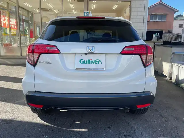 ホンダ ヴェゼル S 愛知県 2015(平27)年 5万km ホワイトオーキッドパール /当店買取/禁煙/1オーナー//純正ナビVXM-152VFi//フルセグTV/CD/DVD/SD/USB/Bluetooth//CTBA/LEDヘッド/Aライト//パドルシフト//あんしんパッケージ/ナビ装着SPパッケージ/コンフォートビューパッケージ//スタイリッシュパッケージ//ハーフレザー/シートヒーター//ISOFIX/純正Fマット//Aストップ/革巻きステアリング/クルコン//ブレーキホールド//保証書/取説/スペアキー