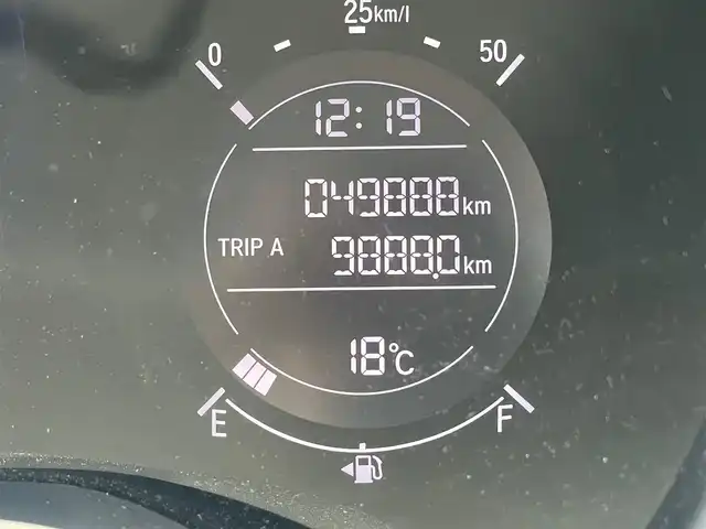 ホンダ ヴェゼル S 愛知県 2015(平27)年 5万km ホワイトオーキッドパール /当店買取/禁煙/1オーナー//純正ナビVXM-152VFi//フルセグTV/CD/DVD/SD/USB/Bluetooth//CTBA/LEDヘッド/Aライト//パドルシフト//あんしんパッケージ/ナビ装着SPパッケージ/コンフォートビューパッケージ//スタイリッシュパッケージ//ハーフレザー/シートヒーター//ISOFIX/純正Fマット//Aストップ/革巻きステアリング/クルコン//ブレーキホールド//保証書/取説/スペアキー