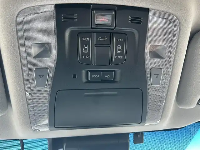トヨタ アルファード S Cパッケージ 岡山県 2020(令2)年 7.9万km ホワイトパールクリスタルシャイン ALPINE10インチナビ/フルセグTV(AM.FM.CD.DVD.TV.BT)/バックカメラ/ALPINE12.8インチフリップダウンモニター/ビルトインETC/前後ドライブレコーダー/両側パワースライドドア/前席シートヒーター/前席ベンチレーション/D席メモリーシート/前席パワーシート/パワーバックドア/デジタルインナーミラー/ブラインドスポットモニター/レーダークルーズコントロール/トヨタセーフティセンス/・レーントレーシングアシスト/・パーキングサポートブレーキ/・プリクラッシュセーフティ/・インテリジェントクリアランスソナー/・ロードサインアシスト/・オートマチックハイビーム/ロールサンシェード/AC100V