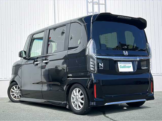 ホンダ Ｎ ＢＯＸ カスタム L 三重県 2021(令3)年 4.4万km クリスタルブラックパール 社外ナビ /バックカメラ /前席シートヒーター /ホンダセンシング /片側パワースライドドア/レーダークルーズコントロール /レーンキープアシスト /LEDヘッドライト /オートライト /ステアリングスイッチ /電動格納ミラー/禁煙車