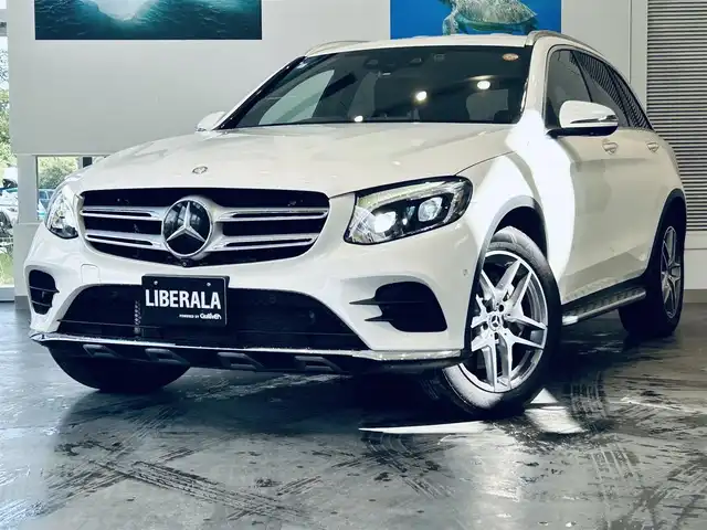 メルセデス・ベンツ ＧＬＣ２５０ 4マチックスポーツ 大阪府 2017(平29)年 3.3万km ダイヤモンドホワイト レーダーセーフティP/HUD/ACC/純正ナビ/TV/360度カメラ/純正19インチAW/LEDヘッドライト/電動リアゲート/ブラインドスポット/ハーフレザー/メモリ付きパワーシート/シートヒーター/クリアランスソナー/ルーフレール/パドルシフト/ETC/ドラレコ