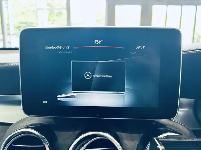 メルセデス・ベンツ ＧＬＣ２５０ 4マチックスポーツ 大阪府 2017(平29)年 3.3万km ダイヤモンドホワイト レーダーセーフティP/HUD/ACC/純正ナビ/TV/360度カメラ/純正19インチAW/LEDヘッドライト/電動リアゲート/ブラインドスポット/ハーフレザー/メモリ付きパワーシート/シートヒーター/クリアランスソナー/ルーフレール/パドルシフト/ETC/ドラレコ