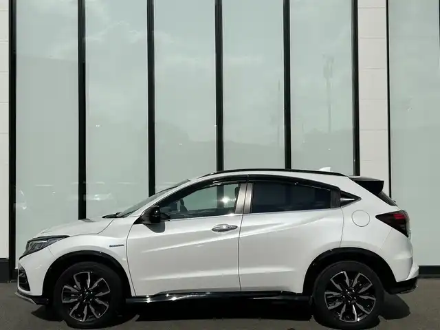 ホンダ ヴェゼル ハイブリッド モデューロ X ホンダセンシング 大阪府 2019(令1)年 3.6万km プラチナホワイトパール ホンダセンシング　/純正メモリーナビ /　CD/DVD/HDMI/USB/MSV /バックカメラ　/パドルシフト　/追従型クルーズコントロール　/シートヒーター　/ビルトインETC　/LEDヘッドライト　/純正マット/プッシュスタート