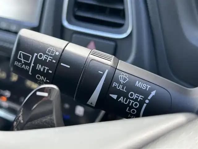 ホンダ ヴェゼル ハイブリッド モデューロ X ホンダセンシング 大阪府 2019(令1)年 3.6万km プラチナホワイトパール ホンダセンシング　/純正メモリーナビ /　CD/DVD/HDMI/USB/MSV /バックカメラ　/パドルシフト　/追従型クルーズコントロール　/シートヒーター　/ビルトインETC　/LEDヘッドライト　/純正マット/プッシュスタート