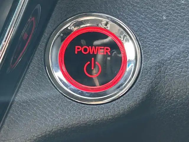 ホンダ ヴェゼル ハイブリッド モデューロ X ホンダセンシング 大阪府 2019(令1)年 3.6万km プラチナホワイトパール ホンダセンシング　/純正メモリーナビ /　CD/DVD/HDMI/USB/MSV /バックカメラ　/パドルシフト　/追従型クルーズコントロール　/シートヒーター　/ビルトインETC　/LEDヘッドライト　/純正マット/プッシュスタート