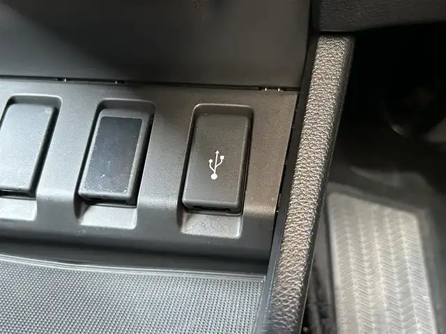 ホンダ ヴェゼル ハイブリッド モデューロ X ホンダセンシング 大阪府 2019(令1)年 3.6万km プラチナホワイトパール ホンダセンシング　/純正メモリーナビ /　CD/DVD/HDMI/USB/MSV /バックカメラ　/パドルシフト　/追従型クルーズコントロール　/シートヒーター　/ビルトインETC　/LEDヘッドライト　/純正マット/プッシュスタート