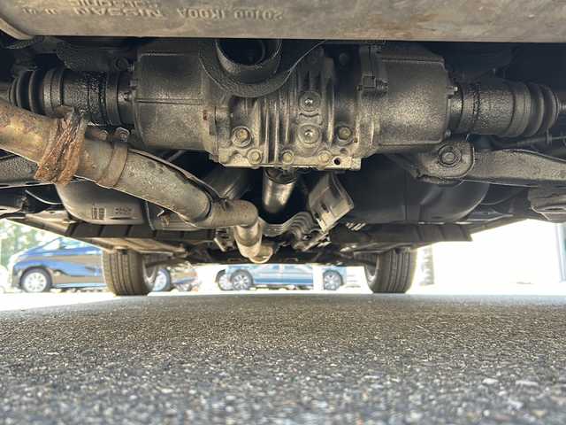 日産 ジューク 16GT FOUR 福島県 2011(平23)年 5.5万km ホワイトパール 純正ナビ　バックＣ　ＢＴ　ワンセグ　スペアキー　純正スターター　ターボ　純正フロアマット　ＨＩＤヘッドライト　オートライト　電格ミラー　純正ドアバイザー　プッシュスタート　ＡＡＣ　夏タイヤ付純正ＡＷ
