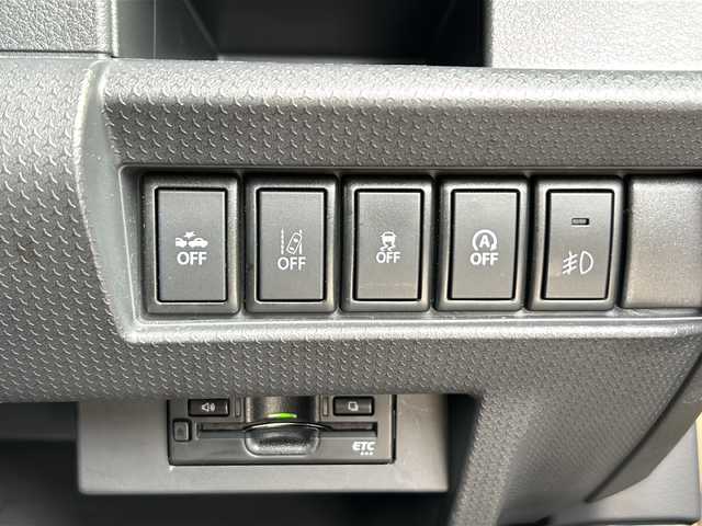 スズキ ハスラー ワンダラー 静岡県 2019(令1)年 5.5万km シフォンアイボリーメタリック/ウッディブラウン2トーンルーフ 社外ナビ（クラリオンナビ）NX616/・（Bluetooth/CD/DVD/フルセグTV/ラジオ）/主要装備/・デュアルカメラブレーキーサポート/・レーンキープアシスト/・横滑り防止装置/・アイドリングストップ/・ハーフレザーシート/・シートヒーター/・ベンチシート/・ヒーテッドドアミラー/・ステアリングリモコン/・純正フロアマット/・純正アルミホイール/・キセノンヘッドライト/・ドライブレコーダー/・ETC/・スマートキー