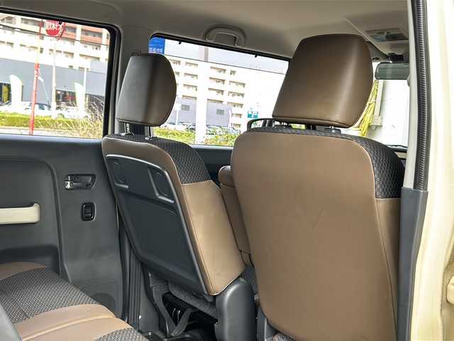 スズキ ハスラー ワンダラー 静岡県 2019(令1)年 5.5万km シフォンアイボリーメタリック/ウッディブラウン2トーンルーフ 社外ナビ（クラリオンナビ）NX616/・（Bluetooth/CD/DVD/フルセグTV/ラジオ）/主要装備/・デュアルカメラブレーキーサポート/・レーンキープアシスト/・横滑り防止装置/・アイドリングストップ/・ハーフレザーシート/・シートヒーター/・ベンチシート/・ヒーテッドドアミラー/・ステアリングリモコン/・純正フロアマット/・純正アルミホイール/・キセノンヘッドライト/・ドライブレコーダー/・ETC/・スマートキー