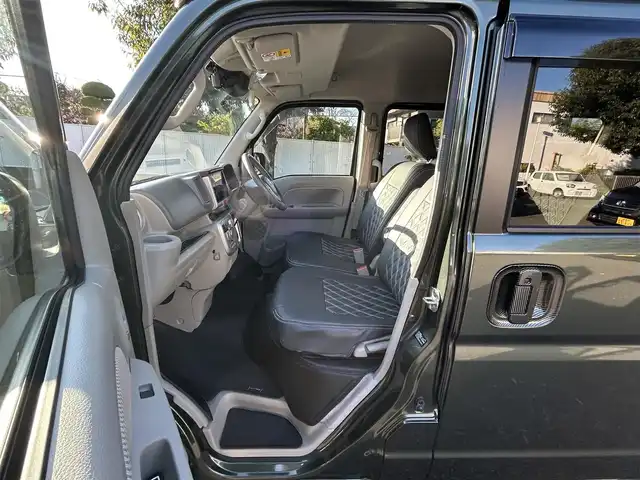 スズキ エブリィ ワゴン PZターボ 東京都 2023(令5)年 1.3万km クールカーキPM ワンオーナー/パワースライドドア/ディスプレイオーディオ/・Bluetoothオーディオ/USBオーディオ/・バックカメラ/キーレスプッシュスタートシステム/HIDヘッドランプ/オートライト/シートヒーター（運転席）/ETC/取扱説明書/保証書/・ディーラー点検記録簿（R5~R7）/スペアキー1本