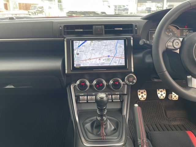 スバル ＢＲＺ S 大阪府 2021(令3)年 0.3万km 赤 ワンオーナー/フルセグテレビ/純正ナビ/バックカメラ/スマートキー/プッシュスタート/クルーズコントロール/ETC/STIエアロ/シートヒーター/保証書/取扱説明書