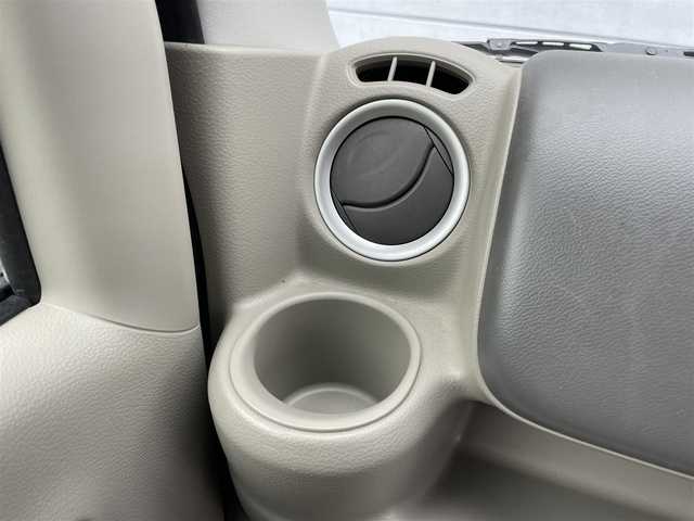 スズキ エブリィ ワゴン PZターボ 千葉県 2015(平27)年 5.2万km シルキーシルバーメタリック クラリオンナビ　/【型式：NX614W】/Ｂｌｕｅｔｏｏｔｈ/フルセグＴＶ/ＣＤ/ＤＶＤ　/ラジオ/SD/片側パワースライドドア　/ＥＴＣ　/キセノンヘッドライト　/オートライト　/衝突被害軽減ブレーキ　/ダブルエアバック　/純正フロアマット　/スマートキー