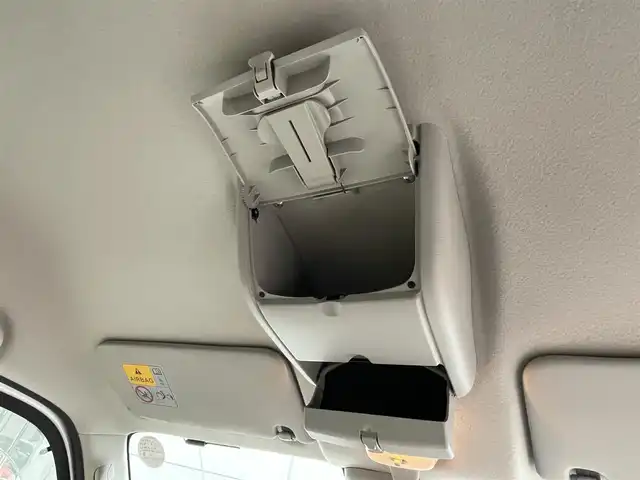 スズキ エブリィ ワゴン PZターボ 千葉県 2015(平27)年 5.2万km シルキーシルバーメタリック クラリオンナビ　/【型式：NX614W】/Ｂｌｕｅｔｏｏｔｈ/フルセグＴＶ/ＣＤ/ＤＶＤ　/ラジオ/SD/片側パワースライドドア　/ＥＴＣ　/キセノンヘッドライト　/オートライト　/衝突被害軽減ブレーキ　/ダブルエアバック　/純正フロアマット　/スマートキー