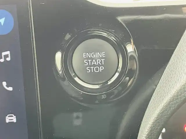 トヨタ ノア S－Z 福島県 2023(令5)年 2.5万km ホワイトパールクリスタルシャイン Toyota Safety Sense/・プリクラッシュセーフティ/・レーントレーシングアシスト/・レーンディパーチャーアラート/・レーダークルーズコントロール/・オートマチックハイビーム/・ロードサインアシスト/・ブラインドスポットモニター/純正ナビゲーション/・Bluetooth/TV/CD/DVD/HDMI/applecarplay//androidauto/AM・FM/USB//・バックカメラ/・ETC/革巻きステアリング/・ステアリングスイッチ/シートヒーター/両側パワースライドドア/プッシュスタート/・スマートキー/ドアバイザー/純正フロアマット/LEDライト/・オートライト/・フォグライト/前後ドライブレコーダー