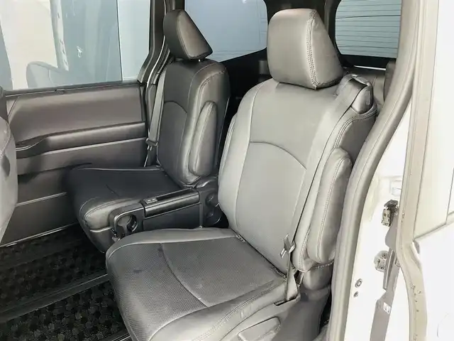 トヨタ ノア S－Z 福島県 2023(令5)年 2.5万km ホワイトパールクリスタルシャイン Toyota Safety Sense/・プリクラッシュセーフティ/・レーントレーシングアシスト/・レーンディパーチャーアラート/・レーダークルーズコントロール/・オートマチックハイビーム/・ロードサインアシスト/・ブラインドスポットモニター/純正ナビゲーション/・Bluetooth/TV/CD/DVD/HDMI/applecarplay//androidauto/AM・FM/USB//・バックカメラ/・ETC/革巻きステアリング/・ステアリングスイッチ/シートヒーター/両側パワースライドドア/プッシュスタート/・スマートキー/ドアバイザー/純正フロアマット/LEDライト/・オートライト/・フォグライト/前後ドライブレコーダー