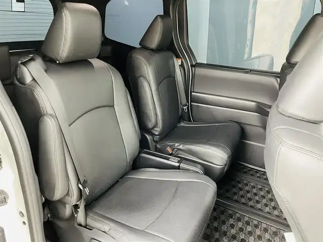 トヨタ ノア S－Z 福島県 2023(令5)年 2.5万km ホワイトパールクリスタルシャイン Toyota Safety Sense/・プリクラッシュセーフティ/・レーントレーシングアシスト/・レーンディパーチャーアラート/・レーダークルーズコントロール/・オートマチックハイビーム/・ロードサインアシスト/・ブラインドスポットモニター/純正ナビゲーション/・Bluetooth/TV/CD/DVD/HDMI/applecarplay//androidauto/AM・FM/USB//・バックカメラ/・ETC/革巻きステアリング/・ステアリングスイッチ/シートヒーター/両側パワースライドドア/プッシュスタート/・スマートキー/ドアバイザー/純正フロアマット/LEDライト/・オートライト/・フォグライト/前後ドライブレコーダー