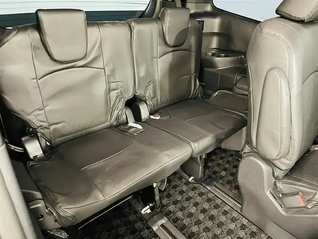 トヨタ ノア S－Z 福島県 2023(令5)年 2.5万km ホワイトパールクリスタルシャイン Toyota Safety Sense/・プリクラッシュセーフティ/・レーントレーシングアシスト/・レーンディパーチャーアラート/・レーダークルーズコントロール/・オートマチックハイビーム/・ロードサインアシスト/・ブラインドスポットモニター/純正ナビゲーション/・Bluetooth/TV/CD/DVD/HDMI/applecarplay//androidauto/AM・FM/USB//・バックカメラ/・ETC/革巻きステアリング/・ステアリングスイッチ/シートヒーター/両側パワースライドドア/プッシュスタート/・スマートキー/ドアバイザー/純正フロアマット/LEDライト/・オートライト/・フォグライト/前後ドライブレコーダー