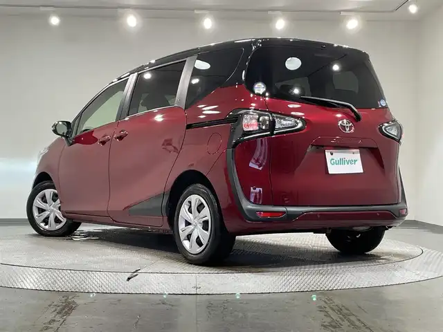 トヨタ シエンタ G 愛知県 2020(令2)年 2.8万km ブラックマイカ/センシュアルレッドマイカ 純正ナビ　/(Bluetooth/AM/FM/CD・DVD再生/フルセグTV/SD)/トヨタセーフティセンス　/　　-衝突軽減ブレーキ/　　-レーンキープアシスト　/　　-オートマチックハイビーム/両側パワースライドドア/ビルトインＥＴＣ　/バックカメラ　/ＵＳＢ/HDMI接続　/純正フロアマット　/ＬＥＤヘッドライト/クリアランスソナー/アイドリングストップ/プッシュスタート/　　-スマートキー