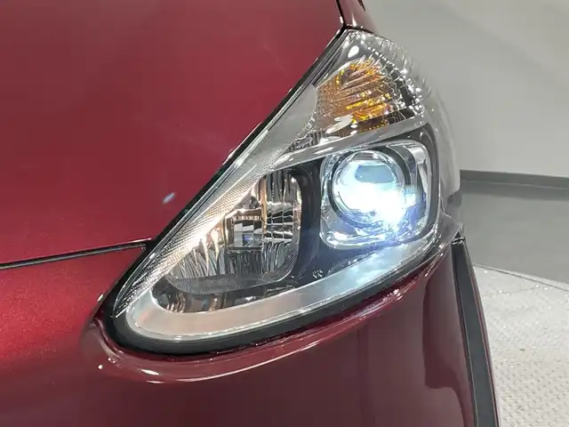 トヨタ シエンタ G 愛知県 2020(令2)年 2.8万km ブラックマイカ/センシュアルレッドマイカ 純正ナビ　/(Bluetooth/AM/FM/CD・DVD再生/フルセグTV/SD)/トヨタセーフティセンス　/　　-衝突軽減ブレーキ/　　-レーンキープアシスト　/　　-オートマチックハイビーム/両側パワースライドドア/ビルトインＥＴＣ　/バックカメラ　/ＵＳＢ/HDMI接続　/純正フロアマット　/ＬＥＤヘッドライト/クリアランスソナー/アイドリングストップ/プッシュスタート/　　-スマートキー