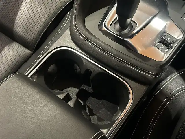 ジャガー Ｅペース R ダイナミックS 道央・札幌 2019(令1)年 4.9万km グレー シリコンシルバー/ドライブプロパック/　・ACC/　・ブラインドスポットアシスト/　・ハイスピードエマージェンシーブレーキ/インタラクティブドライバーディスプレイ/地上デジタルTV/シートヒーター/パワーテールゲート/純正メモリナビ/360°カメラ/本革シート/10Wayパワーシート/LEDヘッドライト