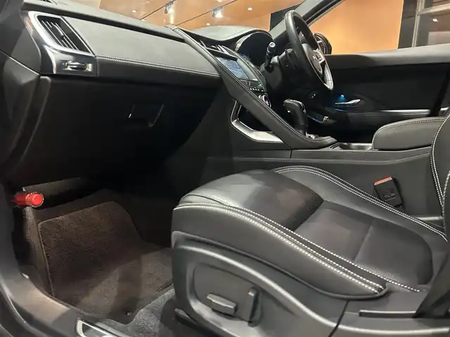 ジャガー Ｅペース R ダイナミックS 道央・札幌 2019(令1)年 4.9万km グレー シリコンシルバー/ドライブプロパック/　・ACC/　・ブラインドスポットアシスト/　・ハイスピードエマージェンシーブレーキ/インタラクティブドライバーディスプレイ/地上デジタルTV/シートヒーター/パワーテールゲート/純正メモリナビ/360°カメラ/本革シート/10Wayパワーシート/LEDヘッドライト