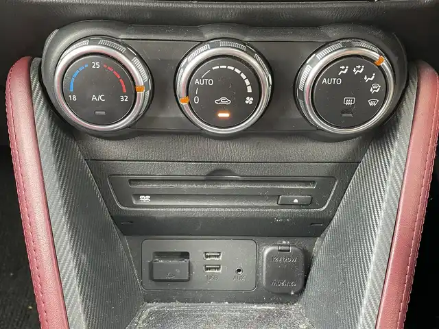 マツダ ＣＸ－３ XD プロアクティブ 岡山県 2017(平29)年 6.1万km ソウルレッドクリスタルM 登録時走行距離60459km/純正SDナビ/(AM/FM/DISC/TV/BT)/衝突被害軽減システム/i stop(アイドリングストップ)/レーンキープアシスト/横滑り防止装置/盗難防止装置/オートマチックハイビーム/クルーズコントロール/オートライト/TCS(トラクションコントロールシステム)/ETC/スマートキー/コーナーセンサー(後)/ドライブレコーダー(前後)/車外カメラ(後)/純フロアマット/純18インチアルミホイール/スペアキ1本/保証書/取扱説明書/記録簿