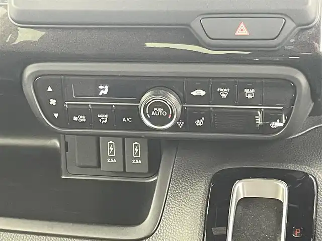 ホンダ Ｎ ＢＯＸ カスタム G L ホンダセンシング 熊本県 2020(令2)年 1.9万km プラチナホワイトパール 禁煙車　/社外ナビCN-RA06D（ＣＤ・ＤＶＤ・フルセグ・ＢＴ・ＳＤ・ｉｐｏｄ・ＵＳＢ）/バックカメラ　/社外前後ドライブレコーダー（DRY-TW８５００）　/ビルトインＥＴＣ　/片側パワースライドドア　/レーダークルーズコントロール/衝突軽減ブレーキ/レーンキープアシスト/アイドリングストップ/横滑り防止/純正フロアマット/純正１４インチAW/オートライト/LEDヘッドライト/フォグライト/スマートキー/プッシュスタート/スペアキー1本/保証書/取扱説明書