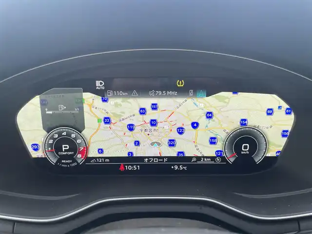 アウディ Ａ４ アバント 45TSFIクワトロアドバンスド 栃木県 2021(令3)年 4万km 紺 ブラックスタイリングパッケージ/├ブラックドアミラー/├ブラックドアモール/└ブラックルーフレール/ラグジュアリーパッケージ/├白革シート/├運転席メモリー機能/└マルチカラーアンビエントライティング/コンフォートパッケージ/├マトリクスLEDヘッドライト/├パークアシスト/├サラウンドビューカメラ/├ワイヤレスチャージング/└USB電源後席/シートヒーター後席+ステアヒーター/パノラマサンルーフ/Bang&Olufen/アドバンストキー/パーキングエイド/MMIナビ/パワーバックドア/パワーシート/全席シートヒーター/バーチャルコックピットプラス/3ZONEエアコン/ACC/アクティブレーンアシスト/サイドアシスト