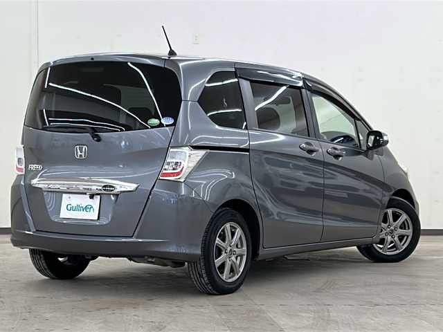 ホンダ フリード GH 道央・札幌 2012(平24)年 6万km ポリッシュドメタルメタリック /エンジンスターター//社外スタッドレスタイヤ//4WD//片側パワースライドドア//スペアキー//社外ナビ//ワンセグテレビ//純正フロアマット//バックカメラ//アイドリングストップ//ETC