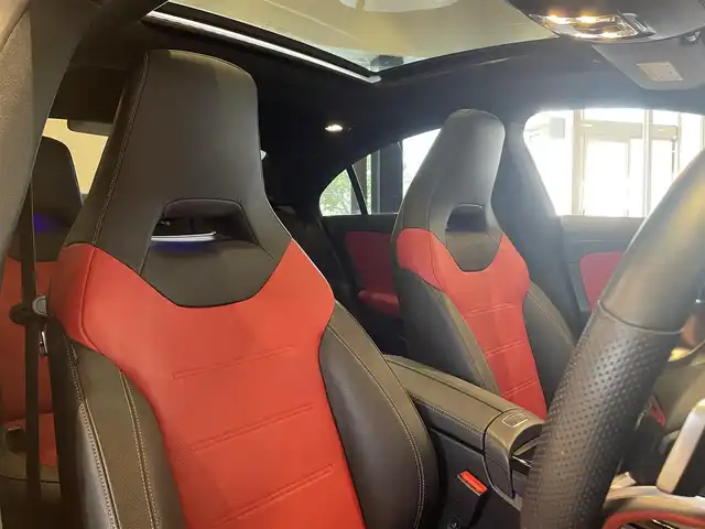 メルセデス・ベンツ ＣＬＡ２５０ 4MATIC AMGライン 道央・札幌 2019(令1)年 1.1万km ジュピターレッド AMGライン/　・AMGスタイリングパッケージ/　・18インチAMG5スポークAW/　・マルチビームLEDヘッドライト/　・アダプティブハイビームアシストプラス/　・アンビエントライト/レーダーセーフティパッケージ/AMGレザーエクスクルーシブパッケージ/　・本革シート/　・アルミニウムインテリアトリム/パノラミックスライディングルーフ/アドバンスドパッケージ/　・360°カメラ/　・ヘッドアップディスプレイ/　・アドバンスドサウンドシステム/ナビゲーションパッケージ