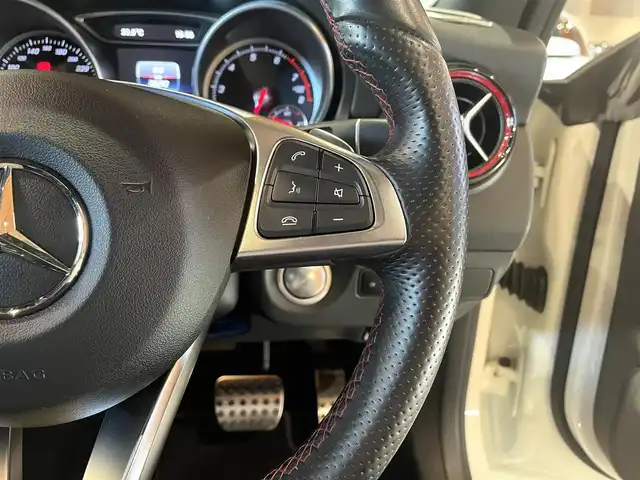 メルセデス・ベンツ ＣＬＡ２５０ Sブレイク　シュポルト4MATIC 道央・札幌 2016(平28)年 2.9万km カルサイトホワイト レーダーセーフティパッケージ/　・ACC/　・PRE-SAFE/　・ブラインドスポットアシスト/　・レーンキープアシスト/ハーフレザーシート/シートヒーター/純正HDDナビ/フルセグテレビ/DVD/SD/USB/BT/バックカメラ/パークトロニック/アクティブパーキングアシスト/電動リアゲート