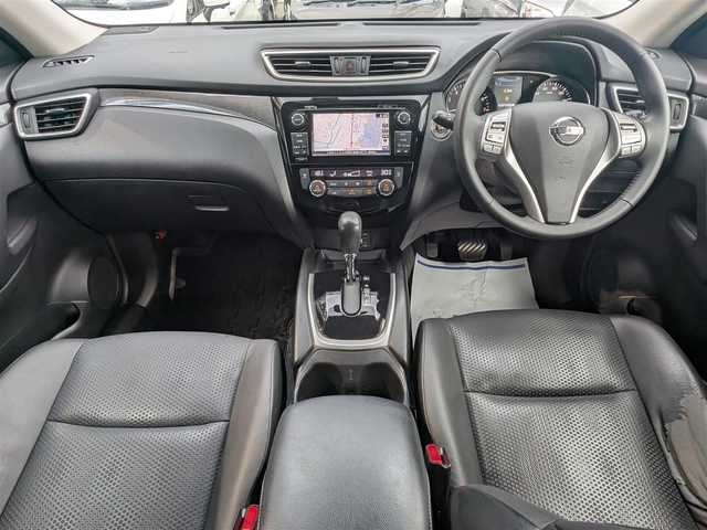 日産 エクストレイル 20X ブラックエクストリーマーX エマB 栃木県 2016(平28)年 9.6万km ダイヤモンドブラック (株)IDOMが運営する【じしゃロン宇都宮店】の自社ローン対象車両になります。こちらは現金またはオートローンご利用時の価格です。自社ローンご希望の方は別途その旨お申付け下さい/純正ナビ/エマージェンシーブレーキ/クルーズコントロール/レーンキープアシスト/アラウンドビューモニター/シートヒーター/カプロンシート/コーナーセンサー/スマートキー/プッシュスタート/純正17インチAW/ドアバイザー/ドアミラーウインカー