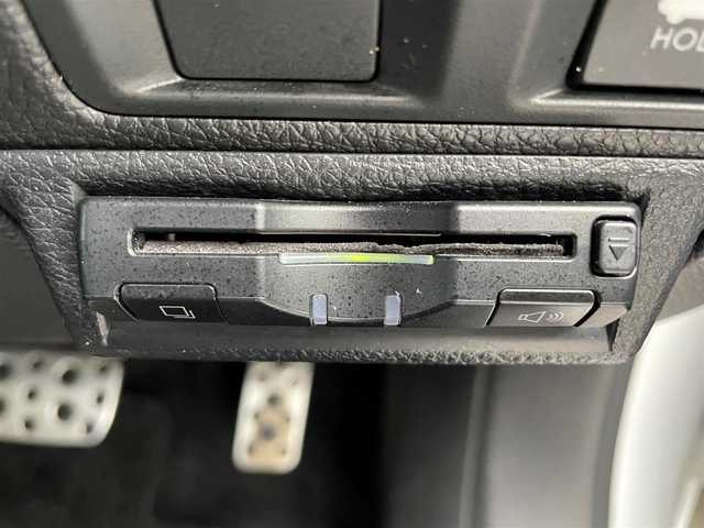 スバル レガシィ Ｂ４ 2．0GT DIT アイサイト 鳥取県 2012(平24)年 10.5万km クリスタルホワイトP 後期型・４WD・ターボ/純正ナビ/フルセグ/DVD/CD/BT/バックカメラ・ETC/前後ドライブレコーダー/アイサイト/レーダークルーズ/レーンキープアシスト/黒レザーシート/前席パワーシート/シートヒーター/キセノンライト/フォグライト/ビルシュタインサスペンション/純正18インチアルミホイール/プッシュエンジンスタート/電動パーキングブレーキ/パドルシフト/フロアマット・ドアバイザー
