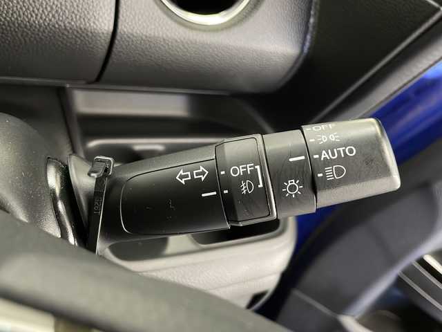 ホンダ Ｎ ＢＯＸ カスタム G L ホンダセンシング 長野県 2020(令2)年 3.6万km ブリリアントスポーティブルーメタリック2トーン 純正SDナビ（型番：VXU-195NBi）/（フルセグTV＆CD＆DVD＆BL＆USB＆FM・AM）/バックカメラ/ホンダセンシング/・衝突軽減ブレーキ/・路外逸脱抑制機能/・標識認識機能/・アダプティブクルーズ/ステアリングスイッチ/ビルトインETC/前後ドラレコ/前席シートヒーター/片側パワースライドドア/LEDオートライト/フォグライト/２列目サンシェード/ドアバイザー/14インチ純正アルミホイール/スマートキー