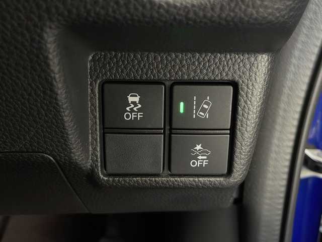 ホンダ Ｎ ＢＯＸ カスタム G L ホンダセンシング 長野県 2020(令2)年 3.6万km ブリリアントスポーティブルーメタリック2トーン 純正SDナビ（型番：VXU-195NBi）/（フルセグTV＆CD＆DVD＆BL＆USB＆FM・AM）/バックカメラ/ホンダセンシング/・衝突軽減ブレーキ/・路外逸脱抑制機能/・標識認識機能/・アダプティブクルーズ/ステアリングスイッチ/ビルトインETC/前後ドラレコ/前席シートヒーター/片側パワースライドドア/LEDオートライト/フォグライト/２列目サンシェード/ドアバイザー/14インチ純正アルミホイール/スマートキー