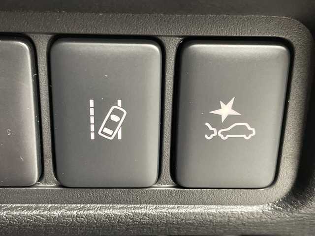 三菱 デリカＤ：５ シャモニー 岐阜県 2025(令7)年 0.1千km アメジストブラック 登録済み未使用車/衝突軽減ブレーキ/レーンキープアシスト/レーダークルーズコントロール/コーナーセンサー/ブラインドスポットモニター/全方位カメラ/両側パワースライドドア/ハーフレザーシート/シートヒーター/パワーシート/ステアリングヒーター/パワーバックドア/LEDヘッドライト/純正アルミホイール