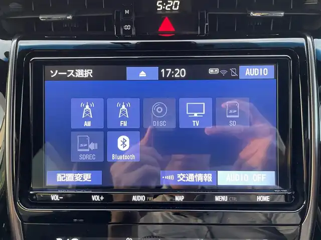 トヨタ ハリアー エレガンス GRスポーツ 東京都 2019(令1)年 8.4万km ホワイトパールクリスタルシャイン 純正ナビ/ワンオーナー/Bluetooth/フロントフォグランプ/ETC2.0/パワーシート/衝突軽減ブレーキ/アダプティブクルーズコントロール/バックカメラ/パーキングアシスト/プッシュスタート/キーレスエントリー/純正フロアマット/取扱説明書/新車保証書/純正ドライブレコーダー/パワーシート/オートマティックハイビーム/LEDヘッドライト