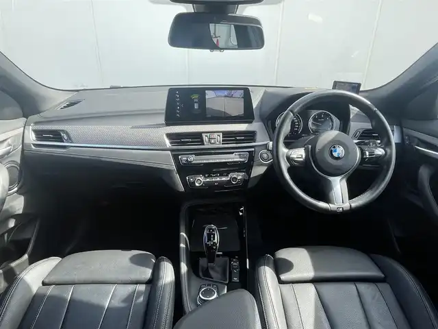 ＢＭＷ Ｘ２ xDrive 18d Mスポーツ EDサンライズ 東京都 2020(令2)年 1.9万km 白 200台限定/アダプティブサスペンション/レーダー探知機/バックカメラ/エアディション専用プレート（センターコンソール）/スペアタイヤ（純正ノーマル仕様）4本入り/Mスポーツ仕様（リアスポイラー/ステアリング）/専用エクステリアデザイン/・アルミニウムヘキサゴンアンソラジットトリム/・エアロダイナミクスパッケージ/・アンビエントライト/・純正19インチMライトアロイホイール ダブルスポークスタイリング715M