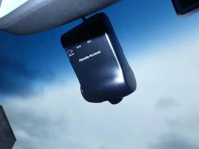 ホンダ フリード G プレミアムエディション 千葉県 2015(平27)年 6.4万km モダンスティールM 両側パワースライドドア/純正SDナビ/地デジTV/【DVD/CD再生機能　Bluetooth接続】/バックカメラ/フリップダウンモニター/ドライブレコーダー/ETC/HIDヘッドライト/コーナーセンサー/スマートキー