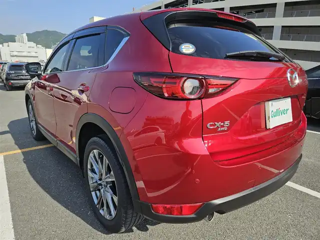 マツダ ＣＸ－５ XD エクスクルーシブモード 宮崎県 2021(令3)年 4.2万km ソウルレッドクリスタルM 4WD/純正10.25ナビ/フルセグTV/パワーバックドア/360度ビューモニター/ドライブレコーダー/後席用フリップダウンモニター/レーダークルーズコントロール/前後パーキングセンサー/衝突被害軽減ブレーキ/誤発進抑制機能/車線逸脱防止支援システム/ドライバーアテンションアラート/交通標識認識システム/ヘッドアップディスプレイ/ツインターボ/LEDヘッドランプ/革巻きステアリング/ステアリングヒーター/パドルシフト/ナッパ革シート/全席シートヒーター/前席パワーシート/ベンチレーション/BOSEサウンドシステム/純正19インチアルミホイール/スマートキー/プッシュエンジンスタート/禁煙車