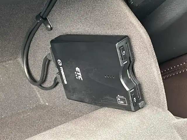 マツダ ＣＸ－５ XD エクスクルーシブモード 宮崎県 2021(令3)年 4.2万km ソウルレッドクリスタルM 4WD/純正10.25ナビ/フルセグTV/パワーバックドア/360度ビューモニター/ドライブレコーダー/後席用フリップダウンモニター/レーダークルーズコントロール/前後パーキングセンサー/衝突被害軽減ブレーキ/誤発進抑制機能/車線逸脱防止支援システム/ドライバーアテンションアラート/交通標識認識システム/ヘッドアップディスプレイ/ツインターボ/LEDヘッドランプ/革巻きステアリング/ステアリングヒーター/パドルシフト/ナッパ革シート/全席シートヒーター/前席パワーシート/ベンチレーション/BOSEサウンドシステム/純正19インチアルミホイール/スマートキー/プッシュエンジンスタート/禁煙車